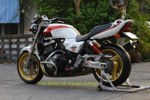 <<ดาวน์เพียง 100,000>> Cb1300 ทะเบียนแท้ โอนขนส่ง สภาพสวย