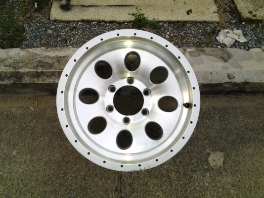 ขาย lenzo ลายหยดน้ำ  มีวงเดียว ต่อรองได้..ไม่อยากเก็บ