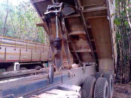 ขายรถบรรทุกสิบล้อดัมพ์ Mitsubishi TD เครื่อง 6D16 - 10 เกียร์ 2 เพลา ทะเบียนพร้อม