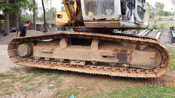 ขายด่วนแบ็คโฮ200SUMITOMO SH เอกสารพร้อมช่วงล่างเต็ม ราคา0843923995