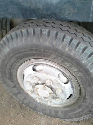 10ล้อFUSO FN527ETC  225 แรง ท้ายลาด ติดเครน3ตัน....สวยๆพร้อมใช้(รายละเอียดดูหน้าเล่ม)