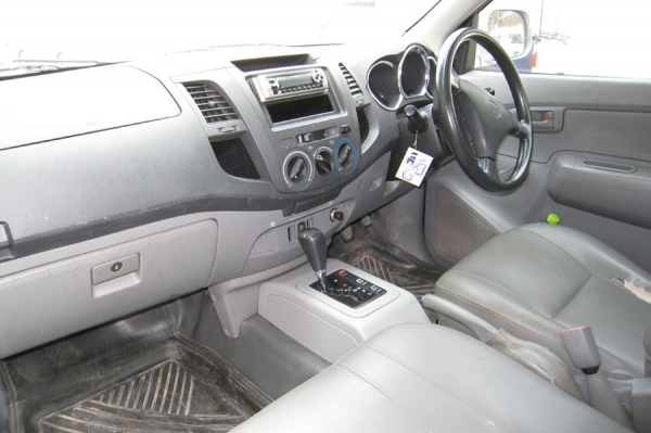 hilux vigo ปี 2007 รุ่น standard ถูกๆ แต่ไม่ ธรรมดา