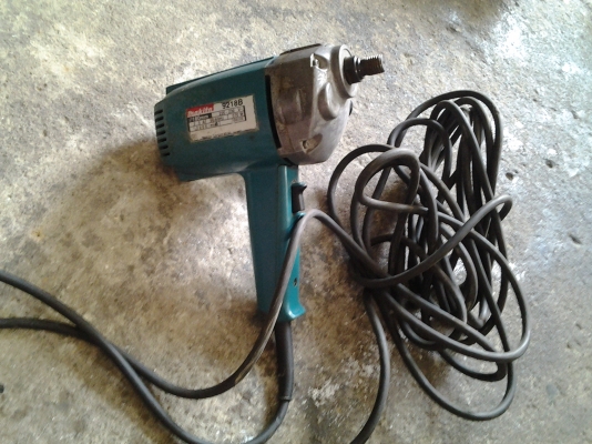 ขาย !! ขัดสี มากีต้า รุ่น 9218 b สภาพดี ทุ่นเดิม เสียงนิ่ม ของแท้