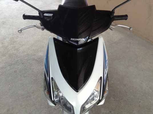 ขาย!!! ฮอนด้าคลิ๊ก รุ่นท็อปล้อแม็ก ปี51 รถเครื่องดีคับ ทะเบียนครบ