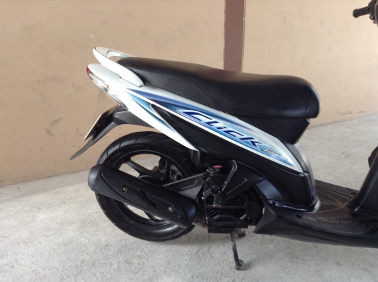 ขาย!!! ฮอนด้าคลิ๊ก รุ่นท็อปล้อแม็ก ปี51 รถเครื่องดีคับ ทะเบียนครบ