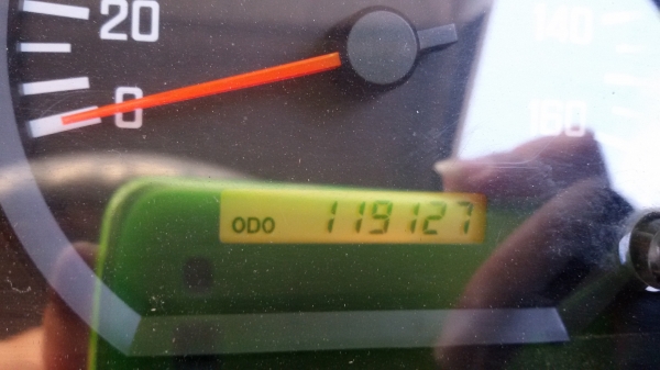 ขายใหม่ครับขายดาวน์ 220000 NPR150 รถสองปีกว่ามี2คันครับ