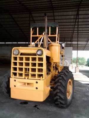 ขาย รถตักล้อยาง