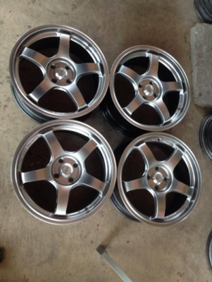 เเม็ก advan racing ขอบ17 กว้าง7 ออฟ40 4รู100