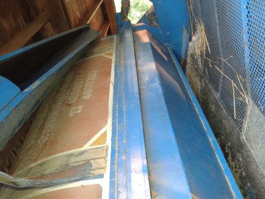 ต้องการขายตู้นวดข้าวไทยเส็งยนต์รุ่น ข้าวถั่วไร้ พศ จัมโบ้8000