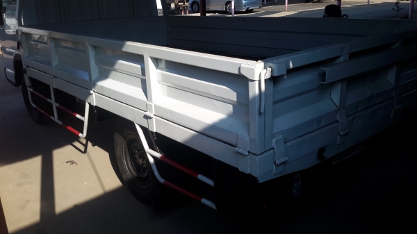 4 ล้อบรรทุก * ไม่ติดเวลา * ISUZU  NKR 100 แรงม้า  *ยาว 3.20 ม.*  รถสวยเดิม+สวยจริง สภาพรถพร้อมใช้งานครับ  เอกสารพร้อมโอน