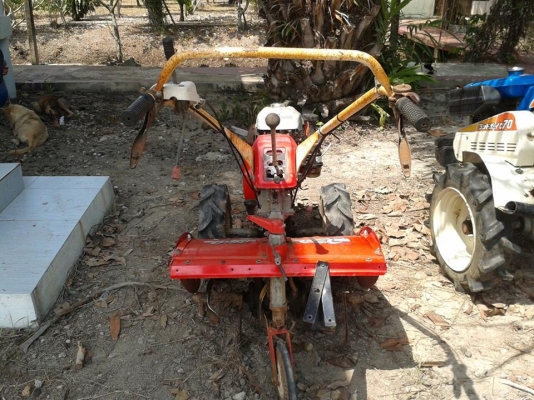 รถพวนดินเดินตามYanmar DK7