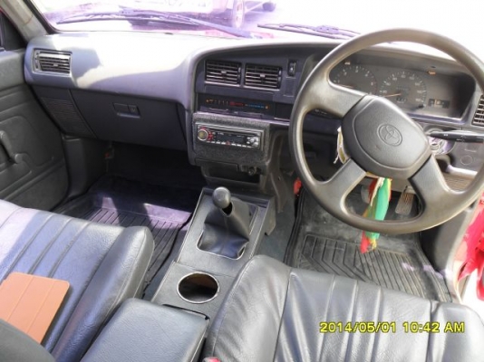 ขายรถกระบะ ไมตี้เอ็กซ์แคป ปี93 เครื่องเดิม 2L เกียร์ธรรมดา ภายในเบาะหนังสวยสะอาด แอร์เย็นฉ่ำ วิทยุ CD ตัวถังเดิม คานหน้าเดิมมีเลข คัสซีสวย แม็ก 15 เครื่องดีมาก เกียร์แน่น รถขับดีครับ ภาษีไม่ขาดต่อ พร้อมใช้ครับ