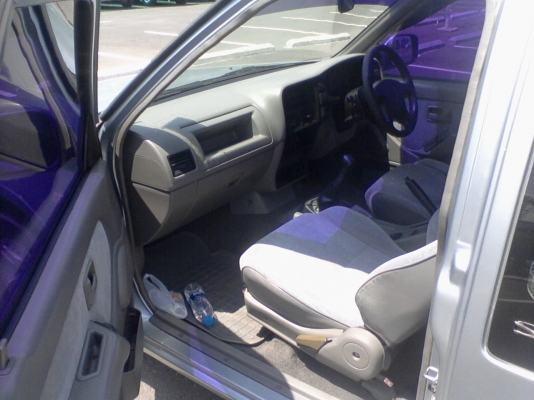 2001 ISUZU, 3.0 SLX TURBO XENON โฉม DRAGON สีเทา เกียร์ธรรมดา