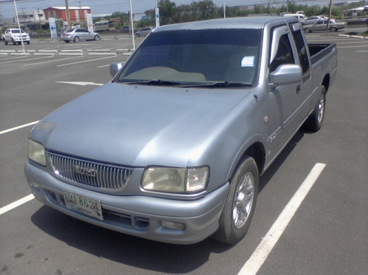 2001 ISUZU, 3.0 SLX TURBO XENON โฉม DRAGON สีเทา เกียร์ธรรมดา