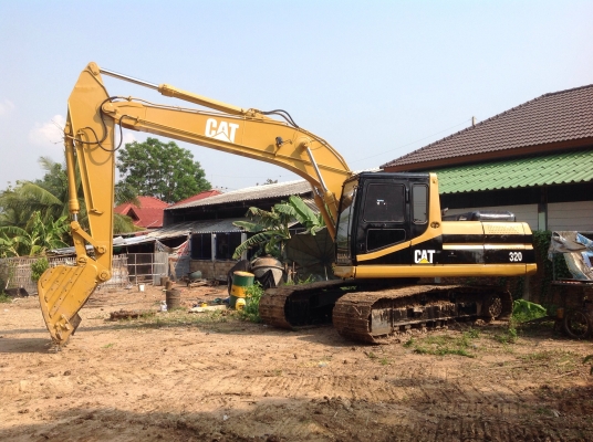 ขายแบคโฮ  CAT 320 V1  เอกสารเล่มทะเบียน  พร้อมโอน