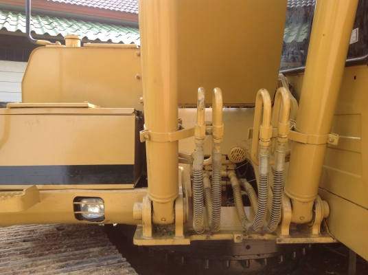 ขายแบคโฮ  CAT 320 V1  เอกสารเล่มทะเบียน  พร้อมโอน