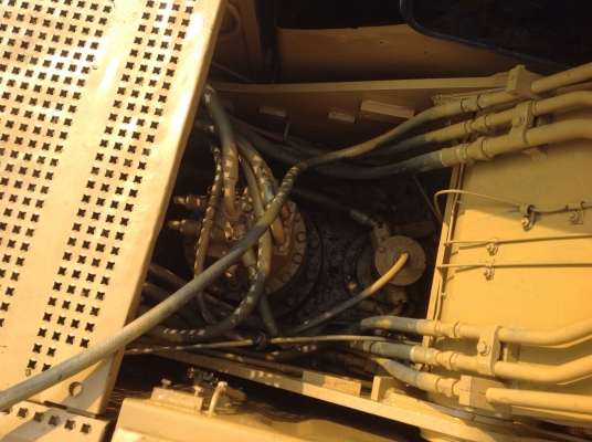 ขายแบคโฮ  CAT 320 V1  เอกสารเล่มทะเบียน  พร้อมโอน