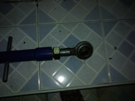 ขายแขนกลางรถไถ ขายแขนกลางรถไถ