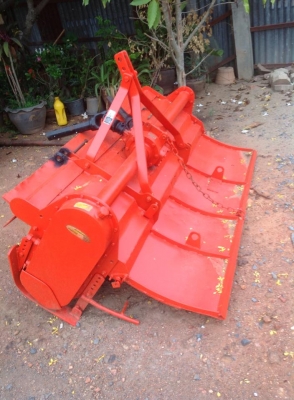 แทรกเตอร์คูโบค้า  L4508  สภาพดีเยี่ยม พร้อมใช้งาน เดิมๆทั้งคัน นำไปใช้แล้วไม่ผิดหวัง พร้อมใบดันหน้าเเละผานหลัง