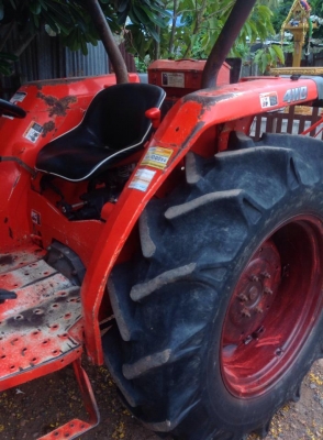 แทรกเตอร์คูโบค้า  L4508  สภาพดีเยี่ยม พร้อมใช้งาน เดิมๆทั้งคัน นำไปใช้แล้วไม่ผิดหวัง ขายพร้อมโรตารี่