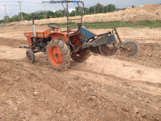 ขายด่วน รถไถนา ขาย KUBOTA L2000 มีภาพวีดีโอ ราคา 48,000 บาท สภาพเดิมๆ พร้อมใช้งาน เครื่องดีแน่น ติดง