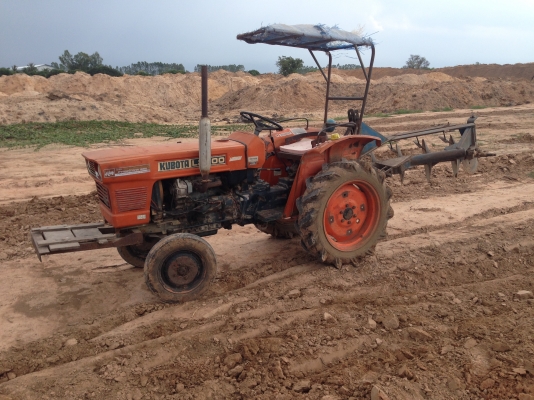 ขายด่วน รถไถนา ขาย KUBOTA L2000 มีภาพวีดีโอ ราคา 48,000 บาท สภาพเดิมๆ พร้อมใช้งาน เครื่องดีแน่น ติดง