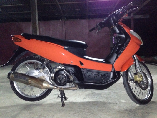 ขายนูโวตัวเก่า เดิมๆสักคัน นูโวตัวเก่าแท้ 5MY สีส้ม ขายนูโวตัวเก่า เดิมๆสักคัน นูโวตัวเก่าแท้ 5MY สีส้ม