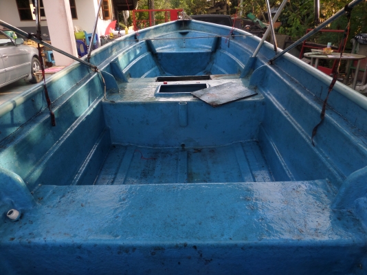 ขายต่อเรือไฟเบอร์พร้อมเครื่อง