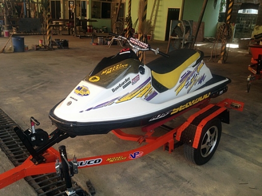 เพื่อนฝากขายJET SKI สนใจโทรคุย 085-4902291 พี่เสือ