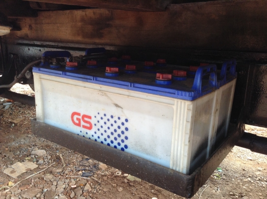 ขาย 6 ล้อหัวยาว เครื่อง 6BB1 145 แรงม้า คัสซีสวย เฟืองท้าย FUSO สโลว์เกียร์กลาง พวงมาลัยพาวเวอร์ เอกสารทะเบียนพร้อมโอนครับ ขาย 6 ล้อหัวยาว เครื่อง 6BB1 145 แรงม้า คัสซีสวย เฟืองท้าย FUSO สโลว์เกียร์กลาง พวงมาลัยพาวเวอร์ เอกสารทะเบียนพร้อมโอนครับ