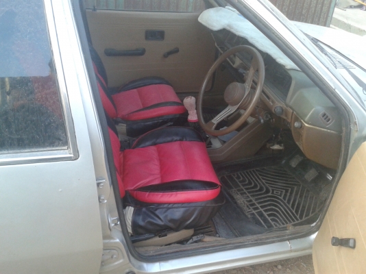 ขายมิสซูโคร์ มิราต 5ประตูเครื่องดีแอร์เย็นพร้อมใช้ขาย17000