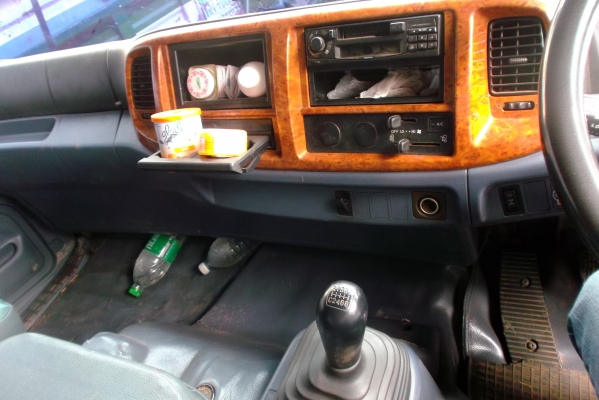 ขายด่วนรถสิบล้อHINOMAGAดรั้มเกษตร320แรงแม้ลูก3คาลปี49