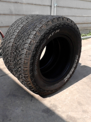 hankook  Dynapro AT M  มี  2 เส้น  โทร.081-427-3941