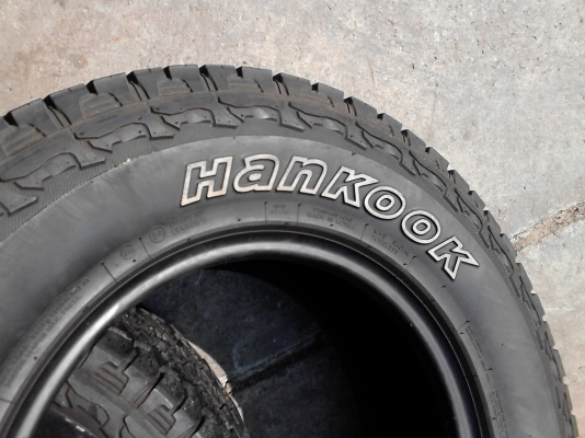 hankook  Dynapro AT M  มี  2 เส้น  โทร.081-427-3941