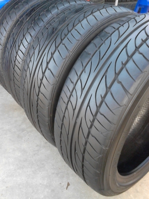 215/45R17  DUNLOP SP SPORT LM703   มีชุดสภาพใหม่ๆ 4  เส้น ปี2013  TEL.081-427-3941