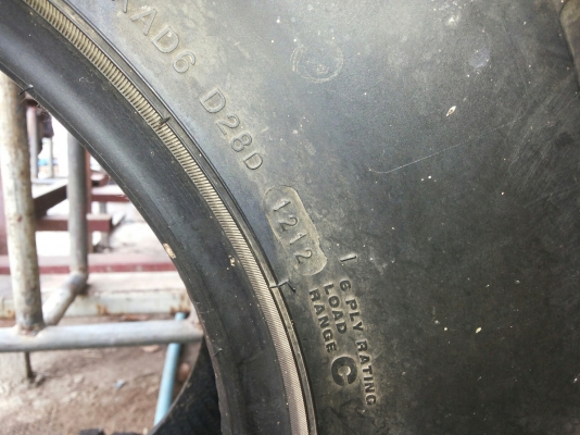 ขายยาง MU  33 นิ้ว DEESTON 4 เส้น