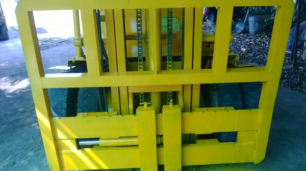 ขายโฟล์คลิฟท์นำเข้าญี่ปุ่น*MITSUBISHI*2FD20*2XXXชั่วโมง*สไลด์ได้*175000บาท