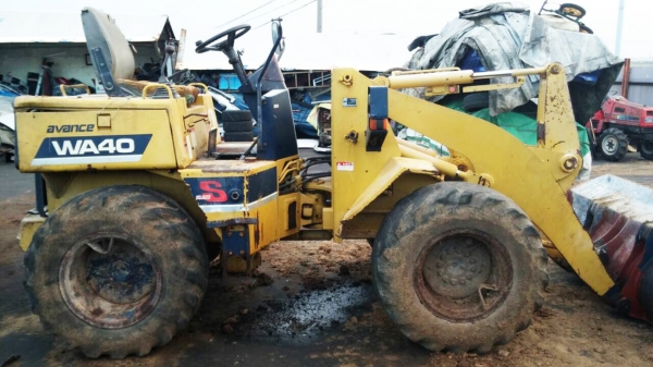 ขายรถตักล้อยาง WA40-2 เก่าญี่ปุ่น