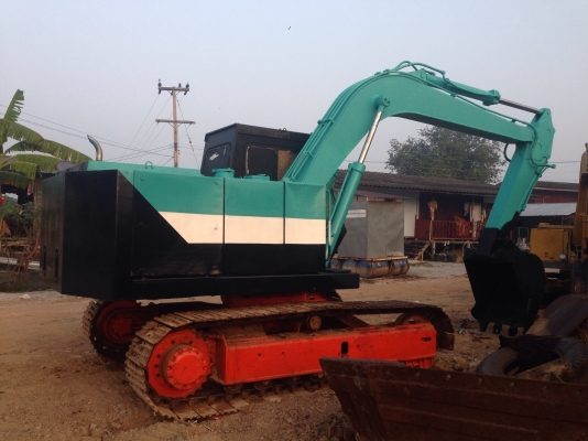 ขายKOMATSU PC 120-2 สภาพสวย พร้อมใช้งาน เครื่องดี ช่วงล่างดี ปั้มดี เอวไม่หลวม มีแอร์พร้อม ราคาต่อรองได้