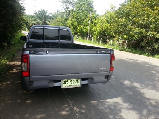 ISUZU SPARK 2.5 SINGLE 2005