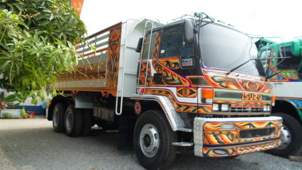 ขายรถบรรทุกมือ 2 สภาพดี