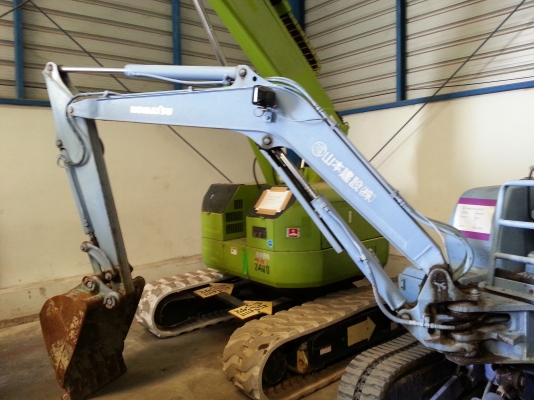 KOMATSU PC30-7E 28677 ไม่มีเก๋ง