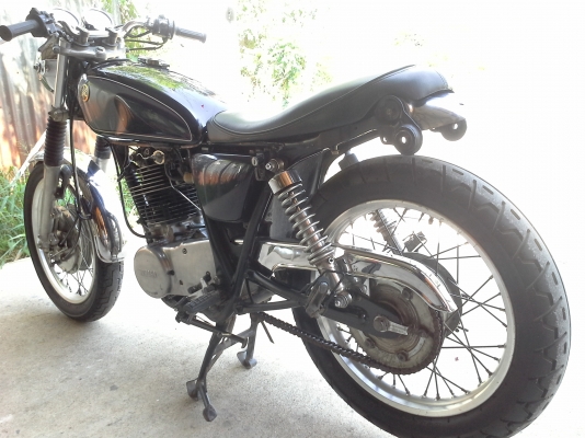 ขายYamaha Sr400cc.เครื่องแน่น รถประกอบใหม่ สภาพตามรูปครับ