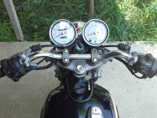 ขายYamaha Sr400cc.เครื่องแน่น รถประกอบใหม่ สภาพตามรูปครับ