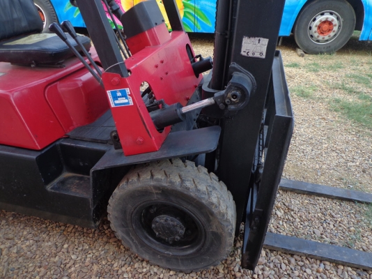 รถยก NISSAN PJ02 เครื่องเบนซิน ติดต่อคุณจิ๊ด โทร. 089-7949488 รถยก NISSAN PJ02 เครื่องเบนซิน ติดต่อคุณจิ๊ด โทร. 089-7949488