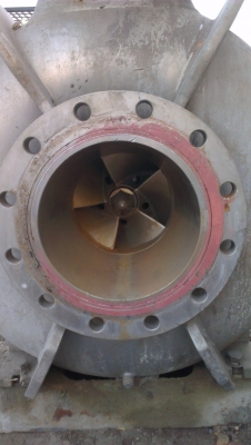 Sell> ขายปั้มน้ำสเตนเลสพร้อมมอเตอร์ 40 แรง พร้อมใช้งาน เข้า 10" นิ้ว ออก 8" นิ้ว ครับ มีมาแค่ตัวเดียว นครปฐมครับ