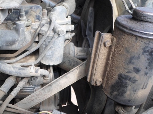 ขายรถสิบล้อหัวยาวเครื่อง6BGดีมากคานหน้าใหญ่เบลคชิพฟีช่วงล่าง200เพลาเดียวพวงมาลัยเพลาเวอร์หลังถนนวิ่งดีมาก