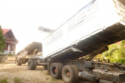 ขาย Deca 270 ปี 48 พ่วงแม่ลูกดั้มพ์ เจ้าของขับเอง สวย โทร 088-4501277