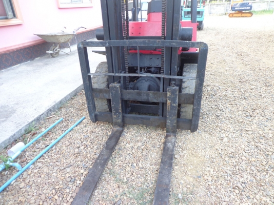 รถยก NISSAN PJ02 เครื่องเบนซิน ติดต่อคุณจิ๊ด โทร. 089-7949488