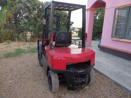 รถยก NISSAN PJ02 เครื่องเบนซิน ติดต่อคุณจิ๊ด โทร. 089-7949488